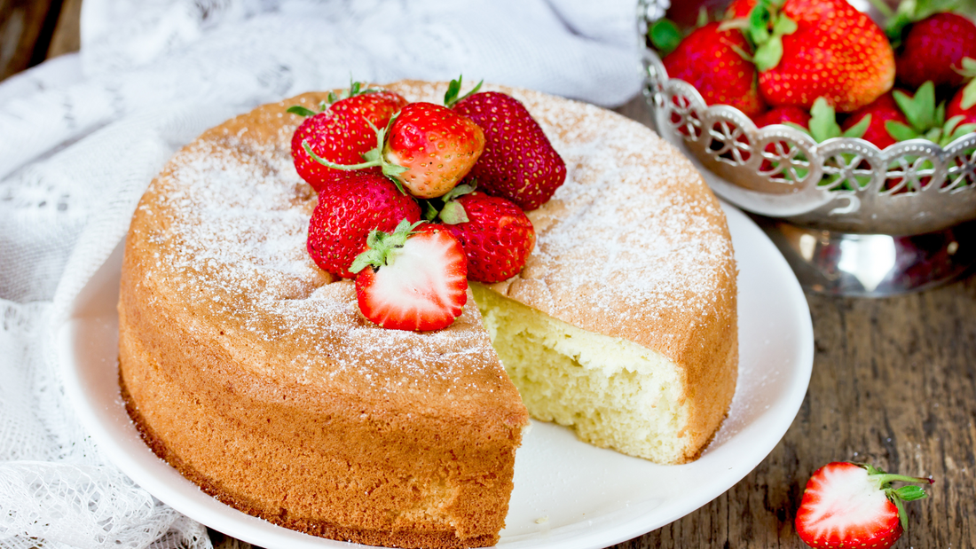 STRAWBERRY POUND CAKE The Select Aisle